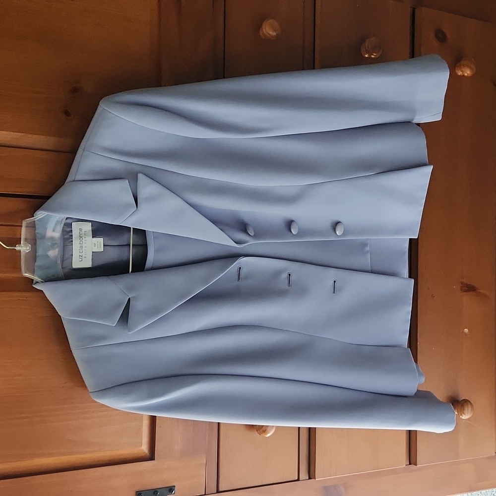 Liz Claiborne suit with skirt and jacket, pale blue, 10P.